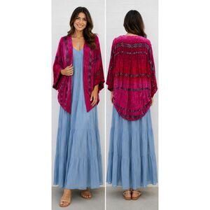 Cynthia Krause Weaver One Size Raspberry Blue Tribal Design Trim Cocoon Jacket